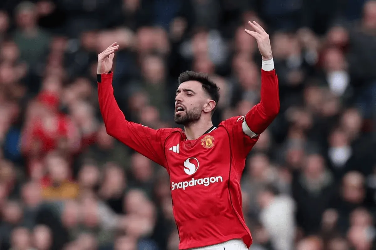 彩客网官网开奖-名宿：若B费继续自我鞭策&amp;amp;曼联再引援，他有能力率曼联进步